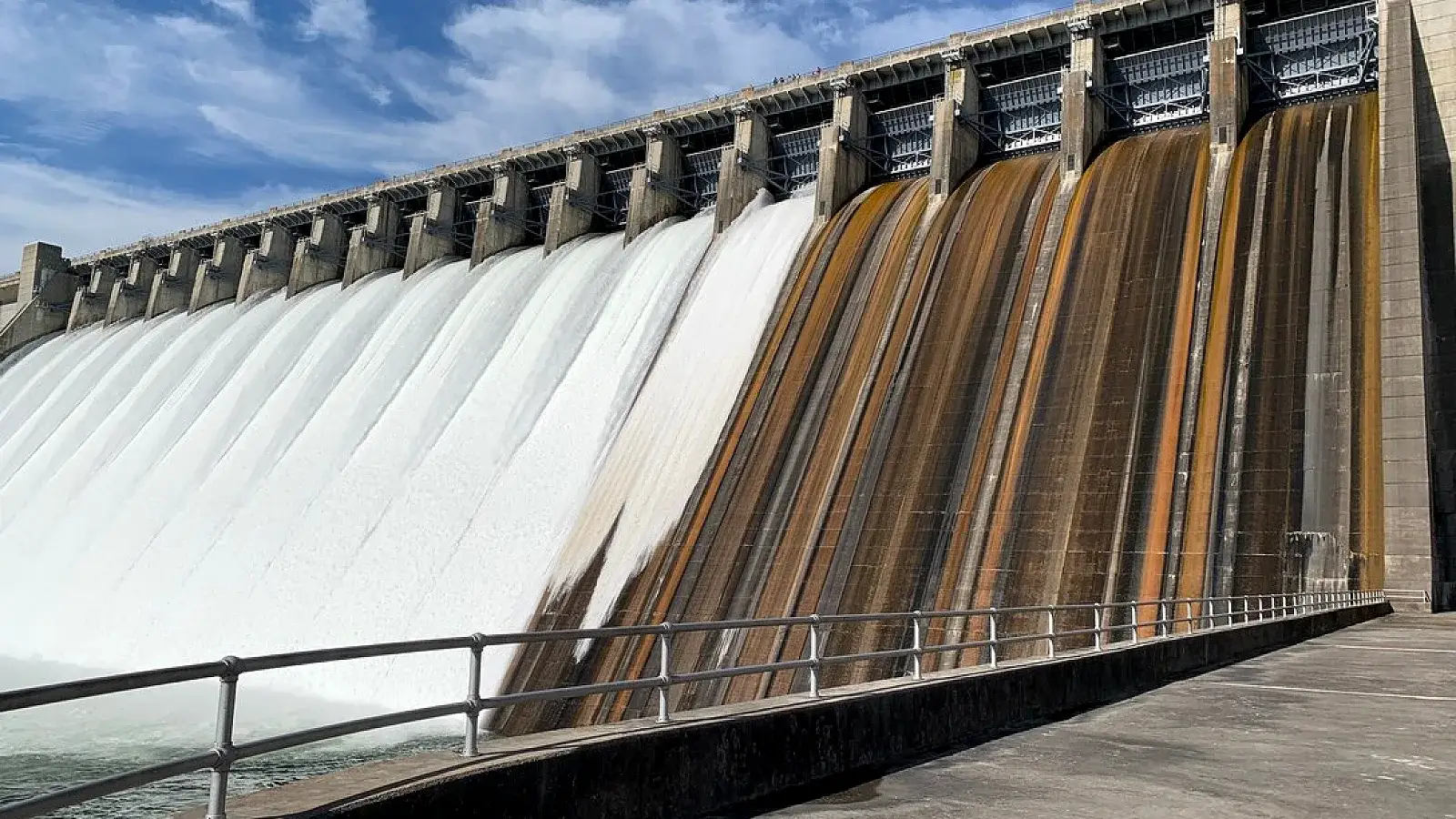 Bull Shoals Dam