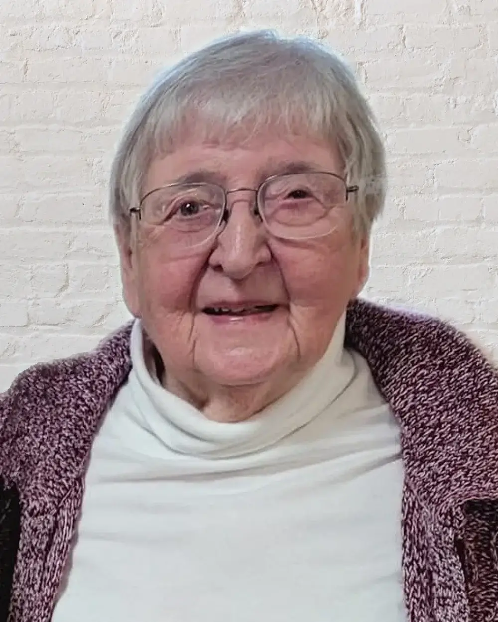 Wendie Jean Kryselmire, age 82, of Cassville, Missouri, passed away Saturday, October 3, 2026 at her home.